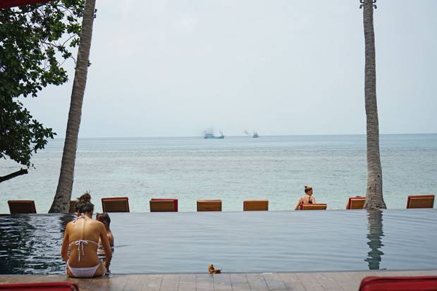 Piscina en Koh Phangan del hotel The Coast Piscina en Koh Phangan