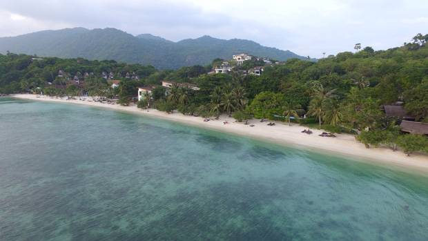 La bonita playa Leela beach Leela beach