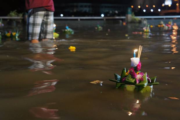 Loi-krathong-7