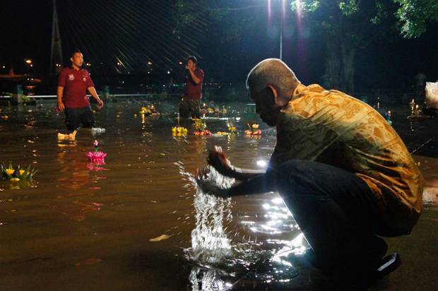 Loi-krathong-8
