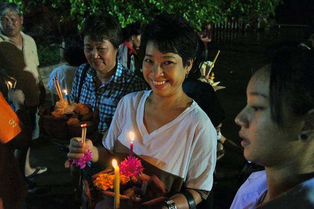 Loi-krathong-bangkok-1