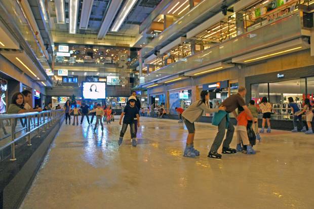 Pista-de-hielo-en-bangkok