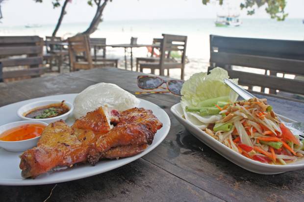 Comida-tai-en-Samet Comida-tai-en-Samet