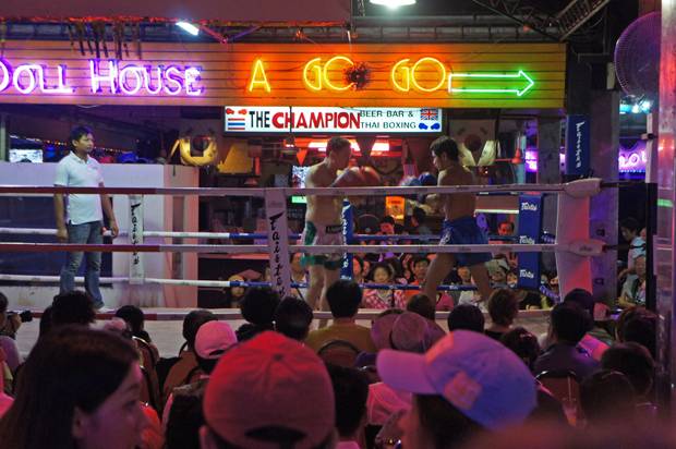 bar-con-peleas-de-muay-thai-en-directo bar-con-peleas-de-muay-thai-en-directo