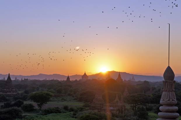 Anochecer-en-Bagan Anochecer-en-Bagan