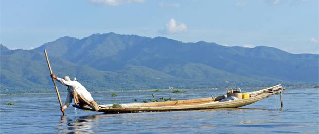 Lago-Inle---Pescador