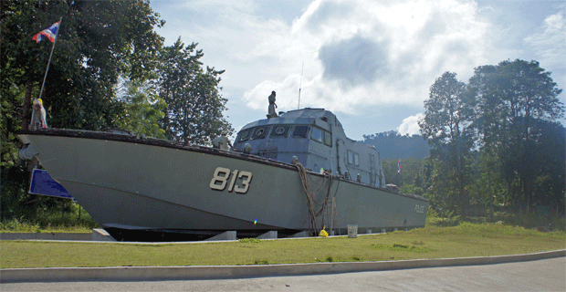 Barco tsunami Barco-tsunami