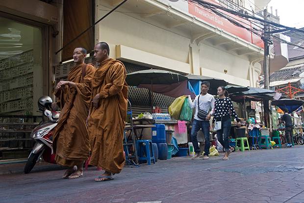 Paseando en Chinatown Bangkok de día