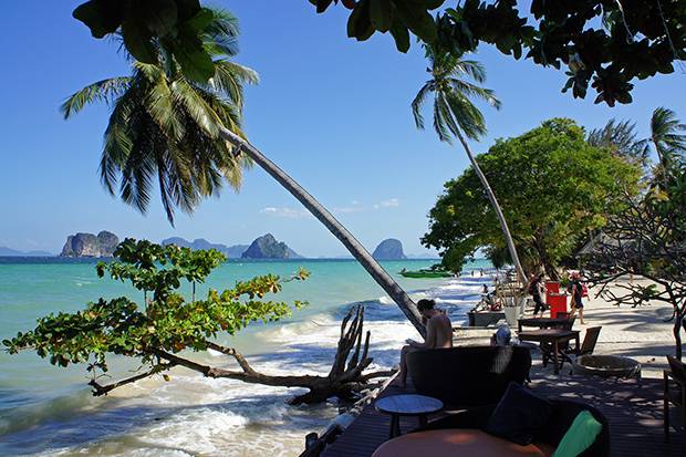 Thanya-Beach-Resort-peq