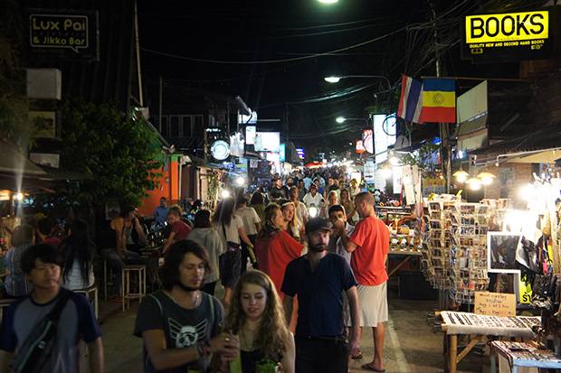 Mercado-nocturno-de-Pai