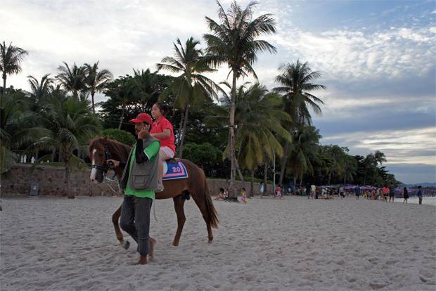 A-caballo-en-Hua-Hin
