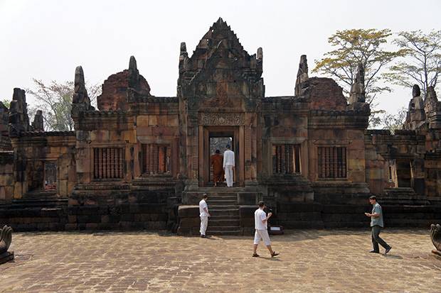 Prasat-Hin-Mueang-Tum