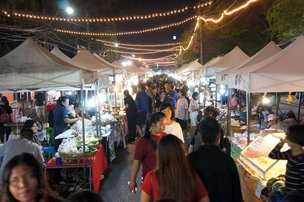 Walking-Street-de-Buriram