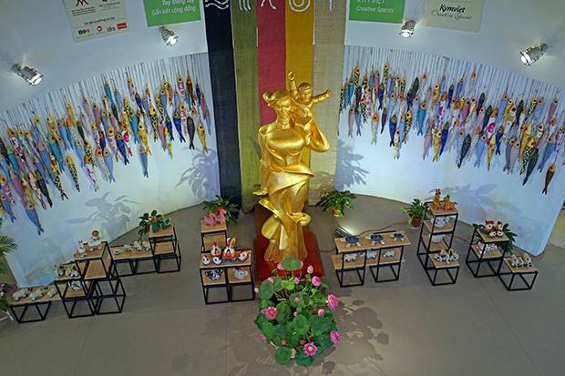 Entrada museo Entrada al Museo de las Mujeres de Hanoi