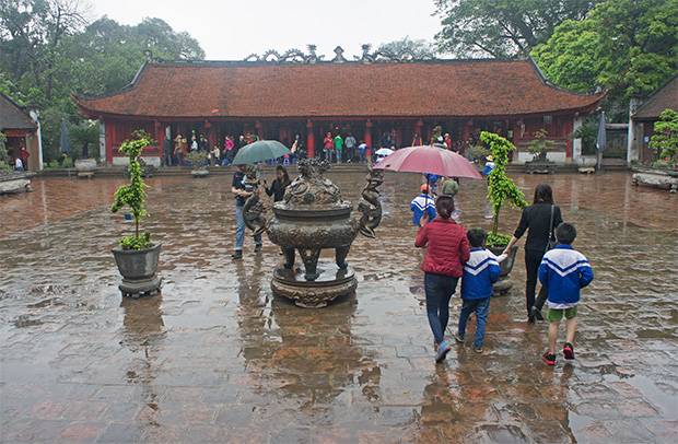 Templo-de-la-Literatura El Templo de la Literatura es un lugar qué ver en Hanoi