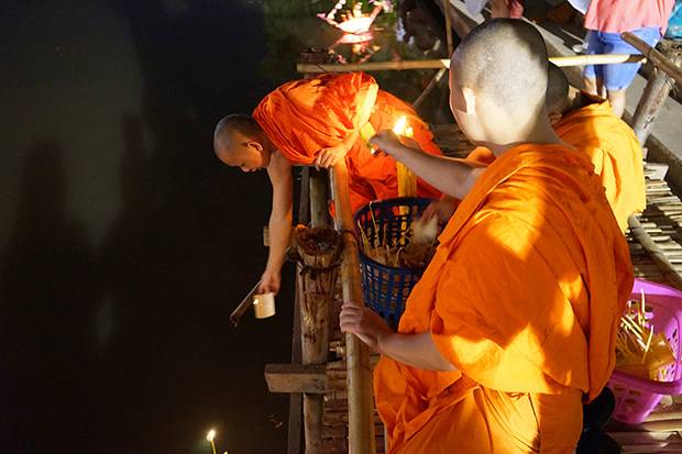 Monjes Monjes en Yee Peng