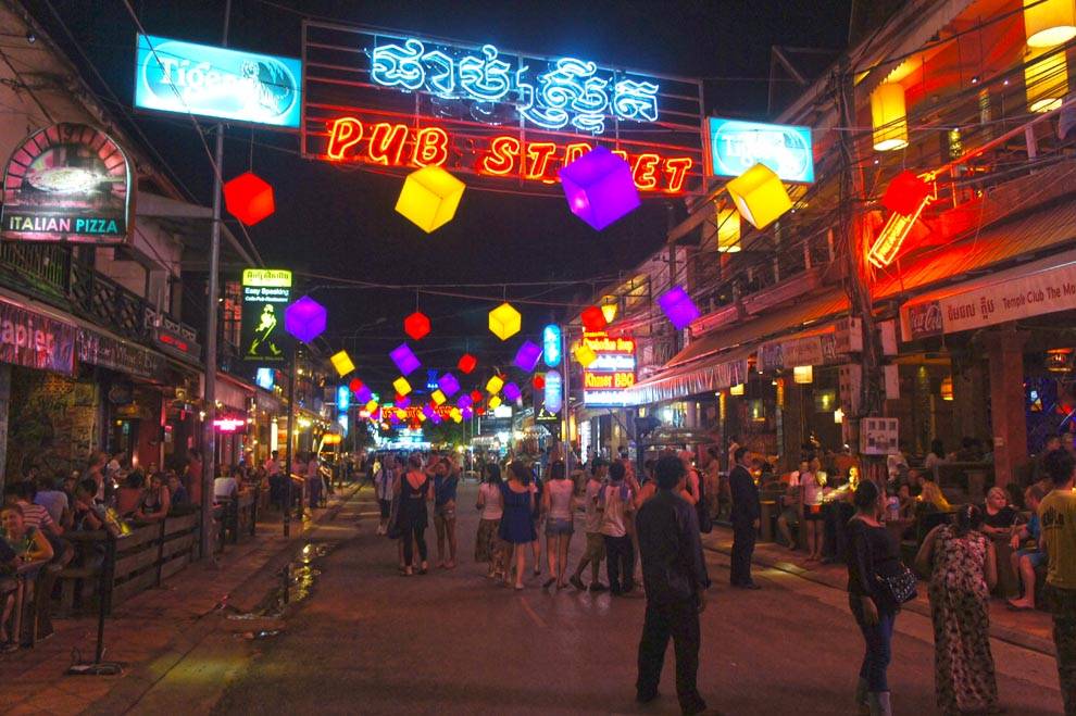 La calle Pub Street de Siem Reap Pub street