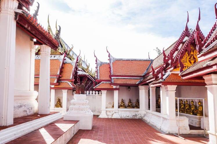 Wat Yai Suwannaram
