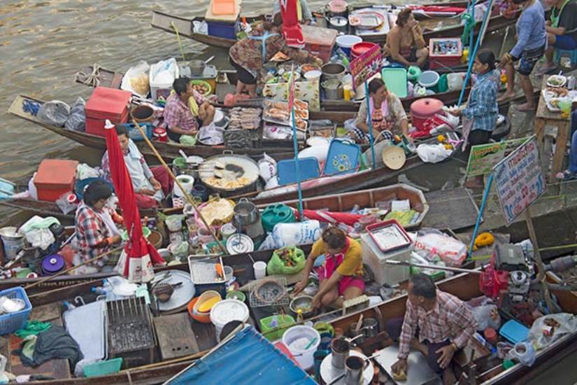 Mercado de Amphawa en Tailandia