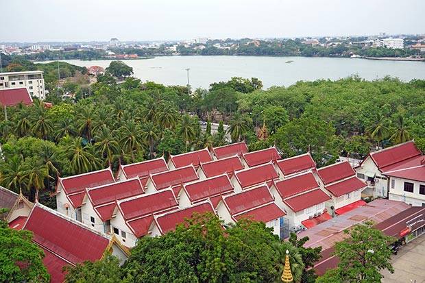 Un templo más de Khon Kaen