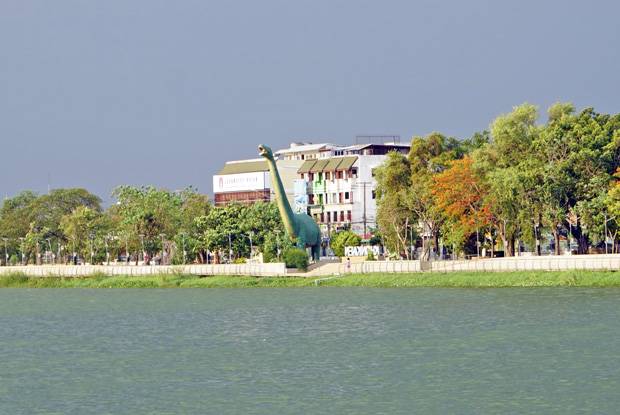 Dinosaurio en Khon Kaen