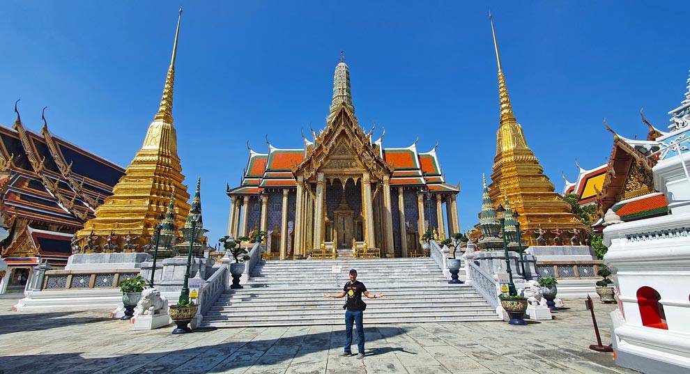 Solo en el Gran Palacio de Bangkok Qué ver en Bangkok - Mundo Nómada - Solo Gran Palacio