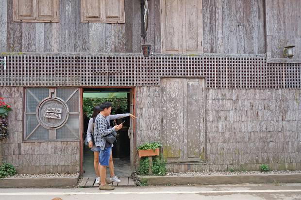Restaurante famoso de Mae Kampong Restaurante de Mae Kampong