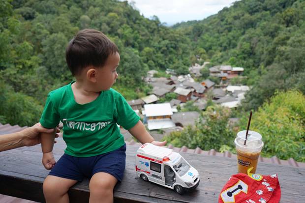 Chomnok Chommai la cafetería con vistas en Mae Kampong Chomnok Chommai Café