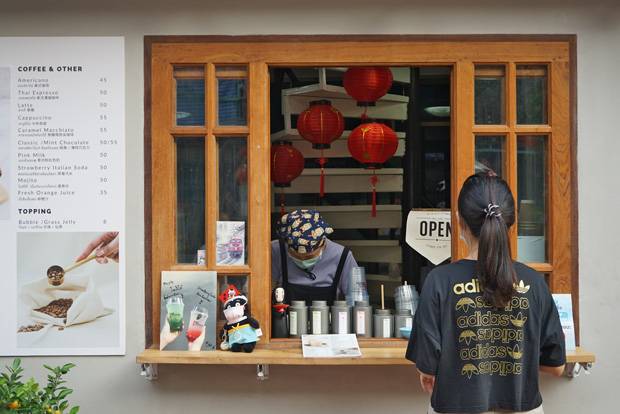 tienda de té en el canal del mercado de Bangkok Tienda de té