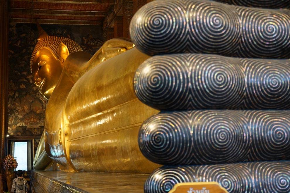 Buda reclinado del templo Wat Pho de Bangkok Buda del Wat Pho