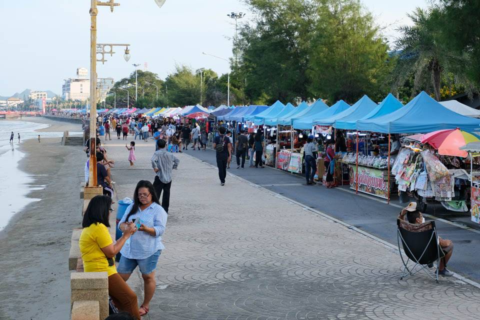 Mercado Mercado nocturno de PRachuap