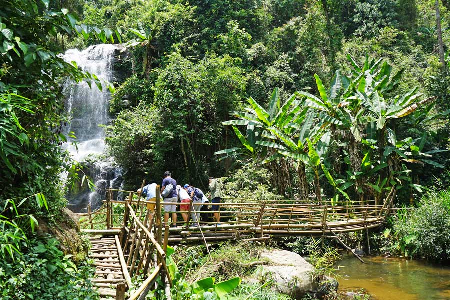 Doi Inthanon Puente del Parque Nacional de Doi Inthanon - Guía Chiang Mai - Mundo Nómada