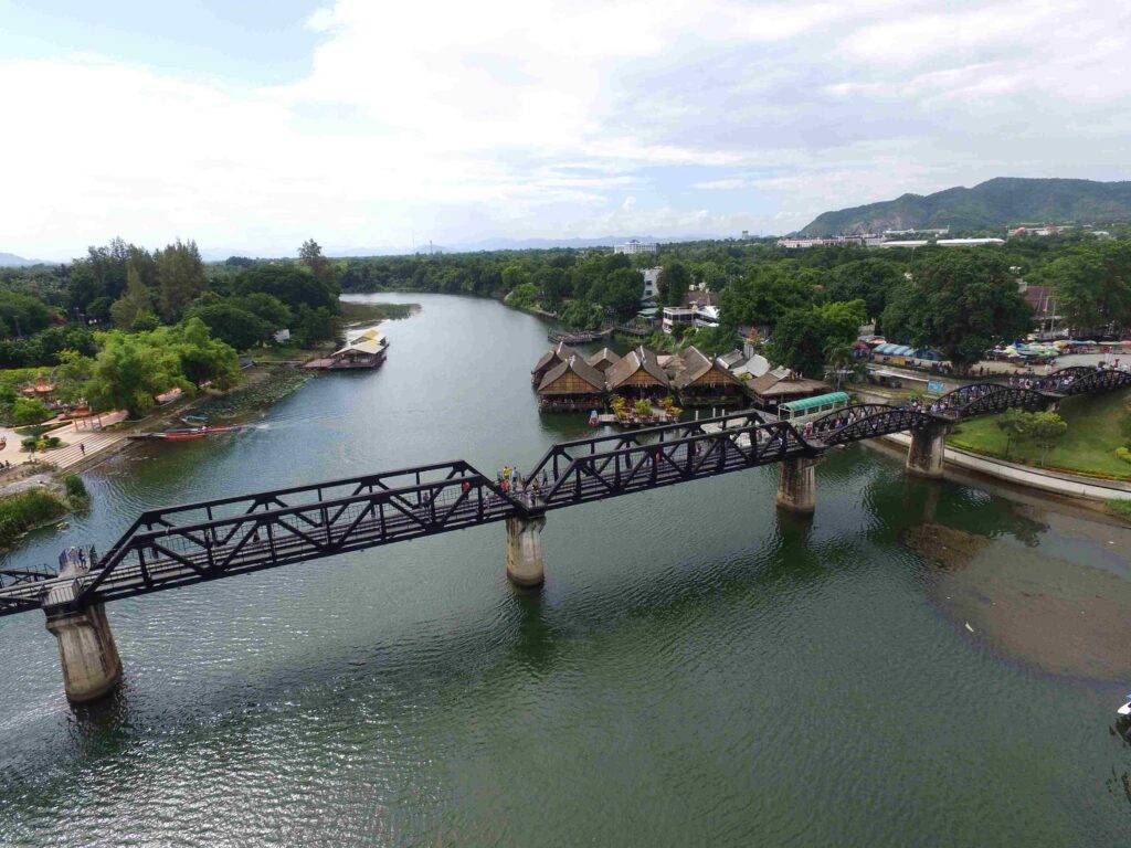 Kanchanaburi puente