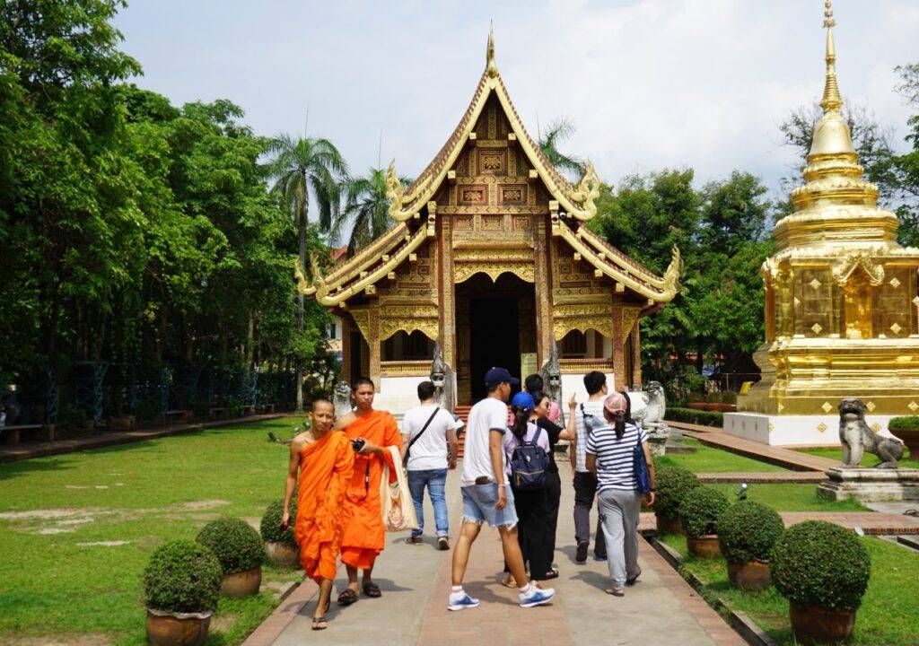 turistas en chiang mai