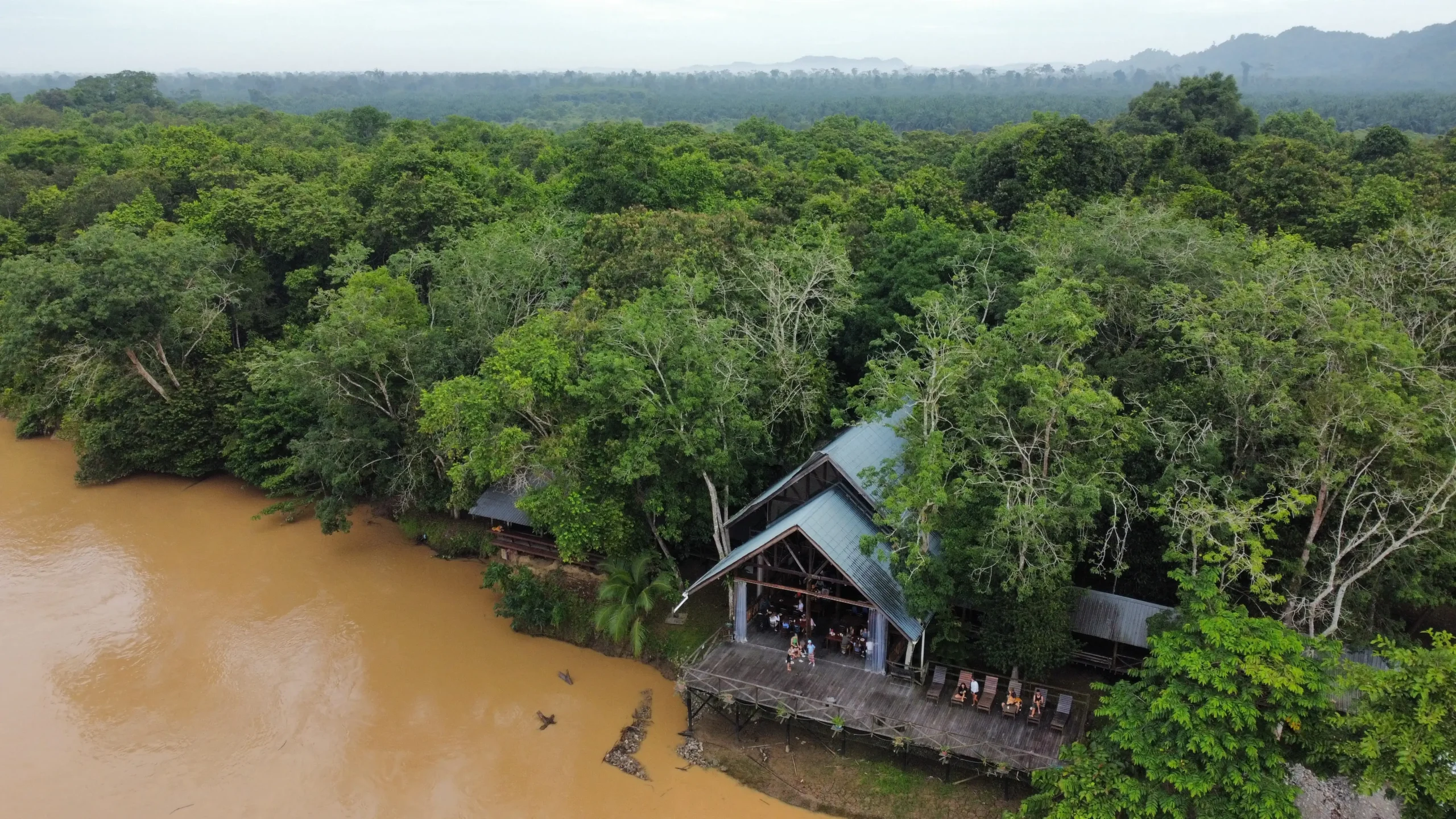 alojamiento en el río Kinabatangan