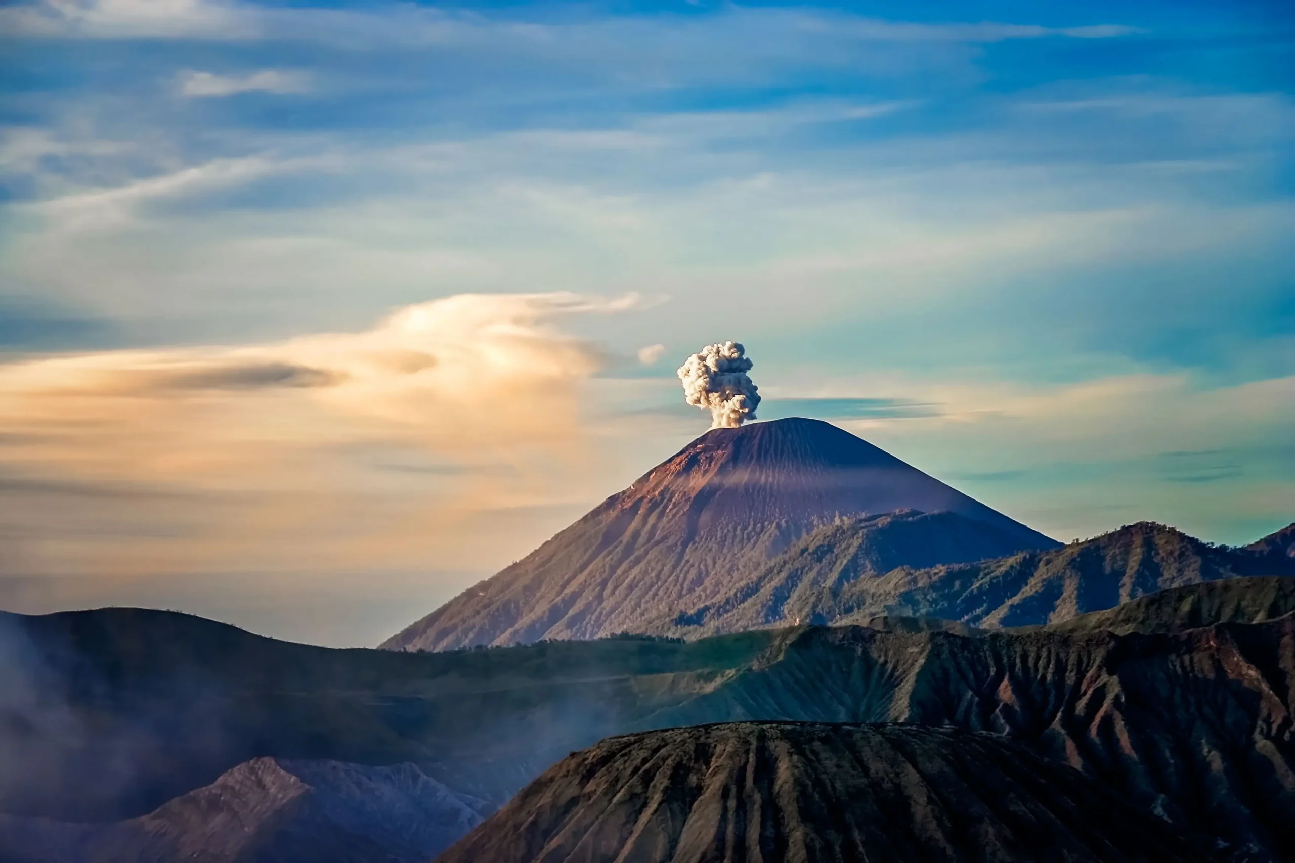 volcán Bromo en la Isla de Java