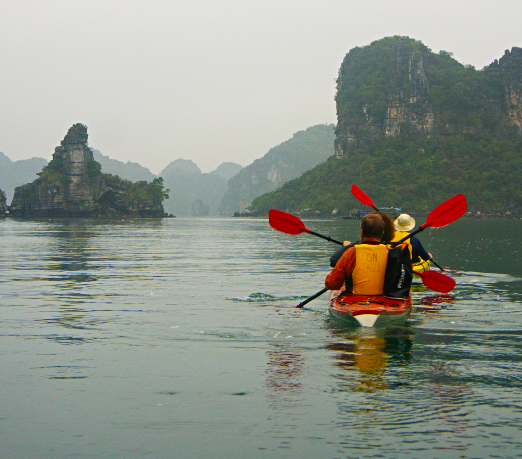 kayak en Ha Long
